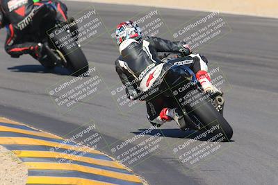 media/Nov-06-2022-SoCal Trackdays (Sun) [[208d2ccc26]]/Turn 10 Backside (1030am)/